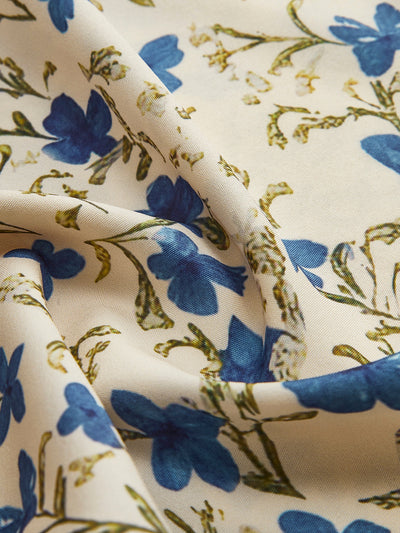 Lily - Geknotetes langes Kleid mit unregelmäßigem Saum und Blumendruck