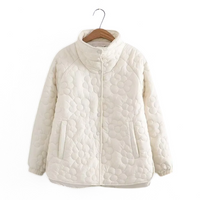 Hübsche & stilvolle Winterjacke für Frauen - Jolein in Beige