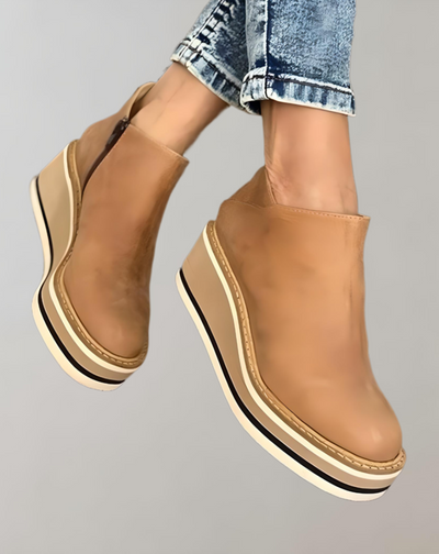 Betty - Mittelhohe Keilstiefel für Damen Schuhe