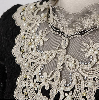 Bella | Elegante Bluse mit Netz & Stickerei