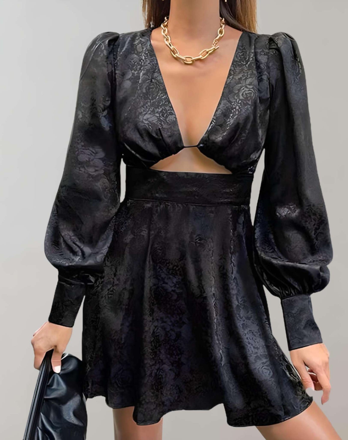 Bernice - Minikleid mit langen Puffärmeln aus Samtstoff und tiefem V Ausschnitt Kleid