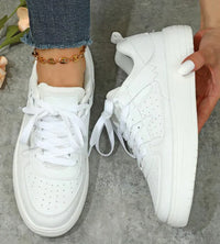 Damen Sneaker – Modische Turnschuhe im Farbmix mit Bequemer Sohle in Weiß