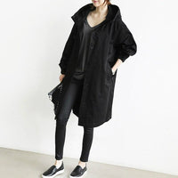 Samantha - Stilvoller Trenchcoat in Schwarz