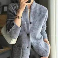 Elegante Damen Strickjacke | Kurze Jacke Mit Knöpfen in Grau