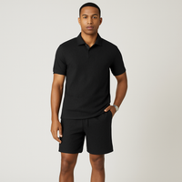 2-teiliges Jacquard-Strickset für Herren – Kurzarm-Oberteil mit Kragen und einfarbige Shorts in Schwarz