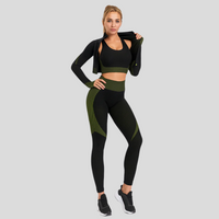 3-teiliges Yoga-Set für Damen in Armeegrün