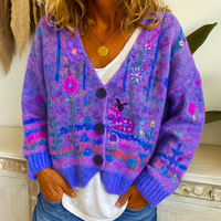 Damen-Strickjacke zum Knöpfen mit buntem Blumenmuster und V-Ausschnitt in Lila