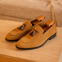 London Wildleder-Loafer – Flexible und stylische Herrenschuhe in Hellbraun