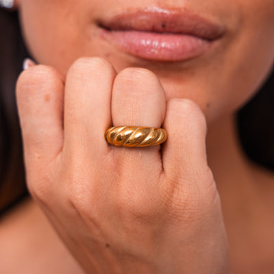 Alleria: Verzaubernde Eleganz