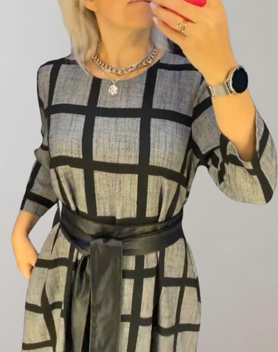 Fiona - Midikleid mit Gittermuster | modernes kariertes Kleid für Damen | Großes kariertes Abendkleid