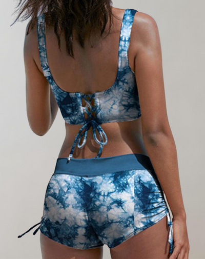 Filma - Bedruckter Wickelbikini mit Boyshort-Hose | High-Waist-Bikini mit Crisscross-Oberteil