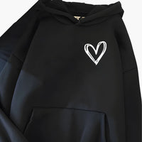Damen Hoodie mit Kordelzugkapuze und Herz-Print in Schwarz