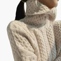 Damen Rollkragenpullover mit Zopfmuster in Beige