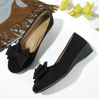 Damen Ballerinas mit Orthopädischer Keilsohle und Schleifendetail Slip-On Komfort in Schwarz