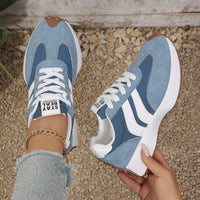 Damen Retro Platform Chunky Sneakers mit Schnürung und markanter Plateausohle in Blå