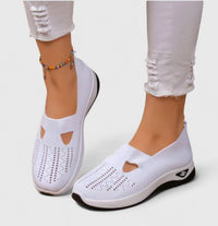 Damen Slip-On Sneaker mit Orthopädischer Arch Support und Atmungsaktivem Mesh für Walking und Alltag in Weiß