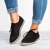 Damen Elegant Sommer Sneaker im Brogue-Stil in Schwarz