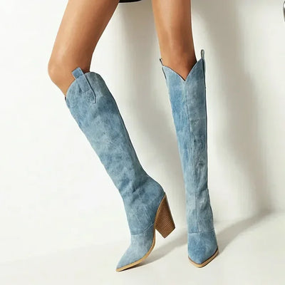 Viola - Schicke kniehohe Westernstiefel aus Denim | High-Fashion Denim Longboots mit Westernflair