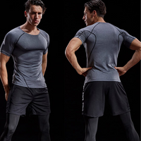 AeroFit T-Shirt für bessere sportliche Leistungen in Grau