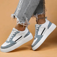Elegante und bequeme Turnschuhe - Elke in Hellblau