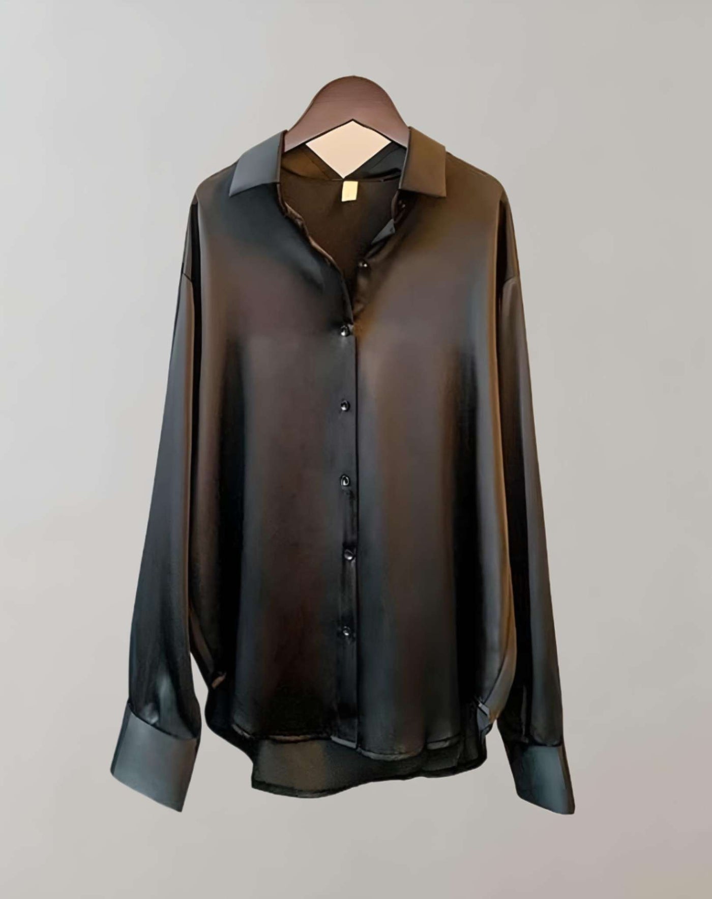 Ethel - Pullover mit tiefem V Ausschnitt und Knöpfen aus Seidenstoff Sweater