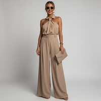 Ava | Neckholder Kragen Jumpsuit in Khaki