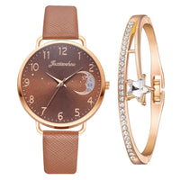 Uhren-Set mit Mondzahlen-Zifferblatt und Armbändern in Kakao
