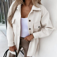 Modische Damen Hemdjacke mit Gürtel – Stylische Shacket für Herbst und Winter in Weiß
