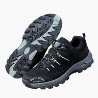 Herren Trekking- und Wanderschuhe mit Schnürung und profilierter Gummisohle in Schwarz