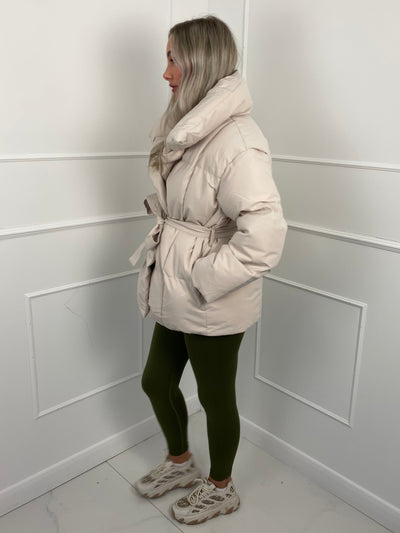 Elina™ | Gesteppte Kurzjacke mit Taillengürtel