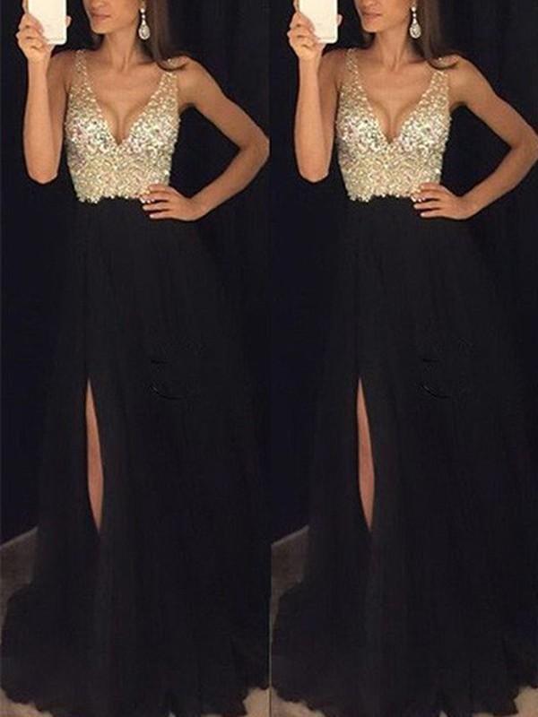 Elegantes langes Kleid mit funkelndem Paillettenschlitz und fließendem V-Ausschnitt