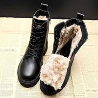 Adelpha - Schwarze Stiefel für kühle Wintertage in Schwarz