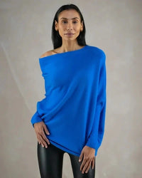 Imke – Asymmetrischer Drapierter Pullover in Blau