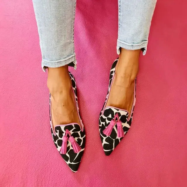 Ivana- Loafer mit Animal Print und pinken Quasten
