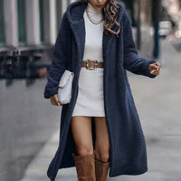 Warme Teddy-Winterjacke für Frauen - Jaylin in Marineblau