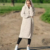 Modische Warme Damen Stricjacke - Juul in Weiß