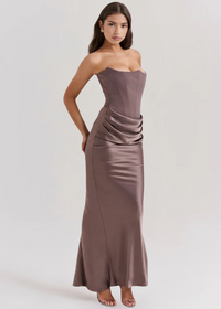 JULIET | Trägerloses Maxikleid in Braun