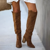 Elegante kniehohe Boots in Kaffee