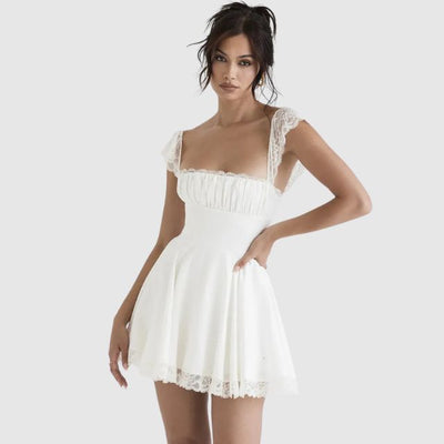 Kira | Viereck Ausschnitt mit Spitze Mini Dress