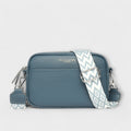 Blau