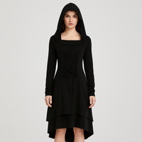 Liesel | Gothic Cosplay-Outfit mit Kapuze und langen Ärmeln in Schwarz