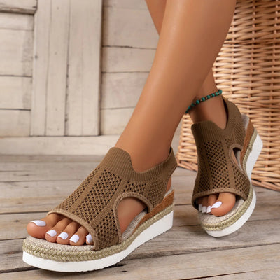 Tania® | Stilvolle und modische Sandalen mit dicker Sohle
