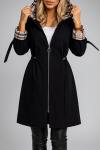 Wilhelmine | Damen Warmer Mantel mit Zip-Verschluss in Schwarz