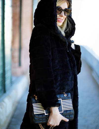 Marielle- Langer Mantel aus Kunstfell