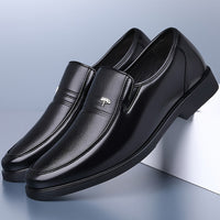 Evander | Metallverzierung Schlupf Loafer in Schwarz