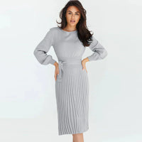 Lara - Vielseitiges Strickkleid für Damen in Grau