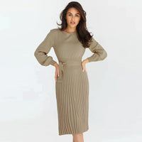 Lara - Vielseitiges Strickkleid für Damen in Khaki