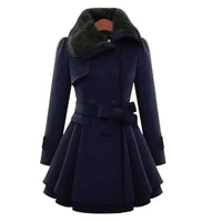 Yena - Stylischer Trenchcoat mit veganem Pelz in Dunkelblau