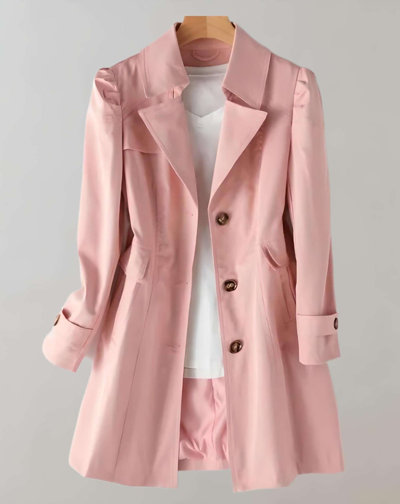 Nina - Lange geknöpfte Manteljacke mit großem Kragen und Seitentaschen Jacke