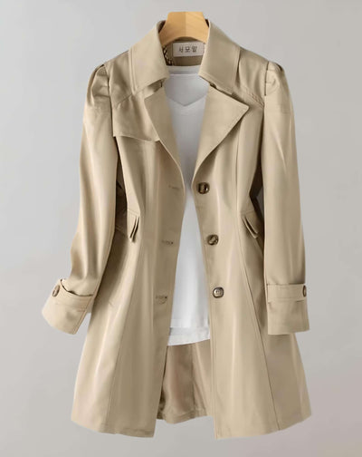 Nina - Lange geknöpfte Manteljacke mit großem Kragen und Seitentaschen Jacke